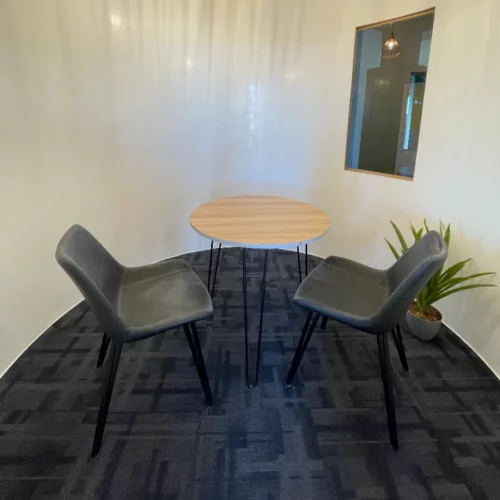 Meeting Room - 2 Pax (Student)